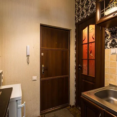 Апартаменты на копеника 12, біля палацу потоцьких