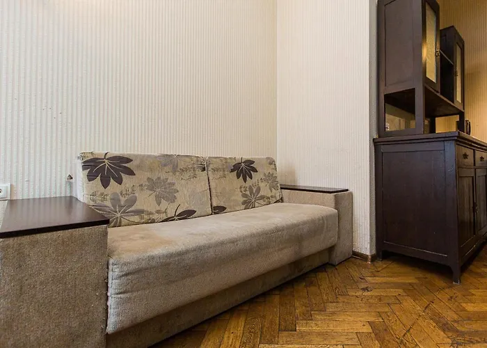 в оренду на копеника 12, біля палацу потоцьких * Lviv